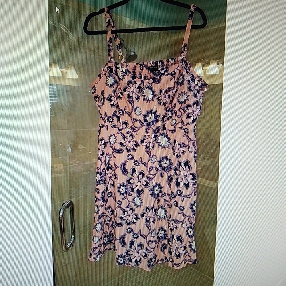 Torrid size 2 pink floral dress
